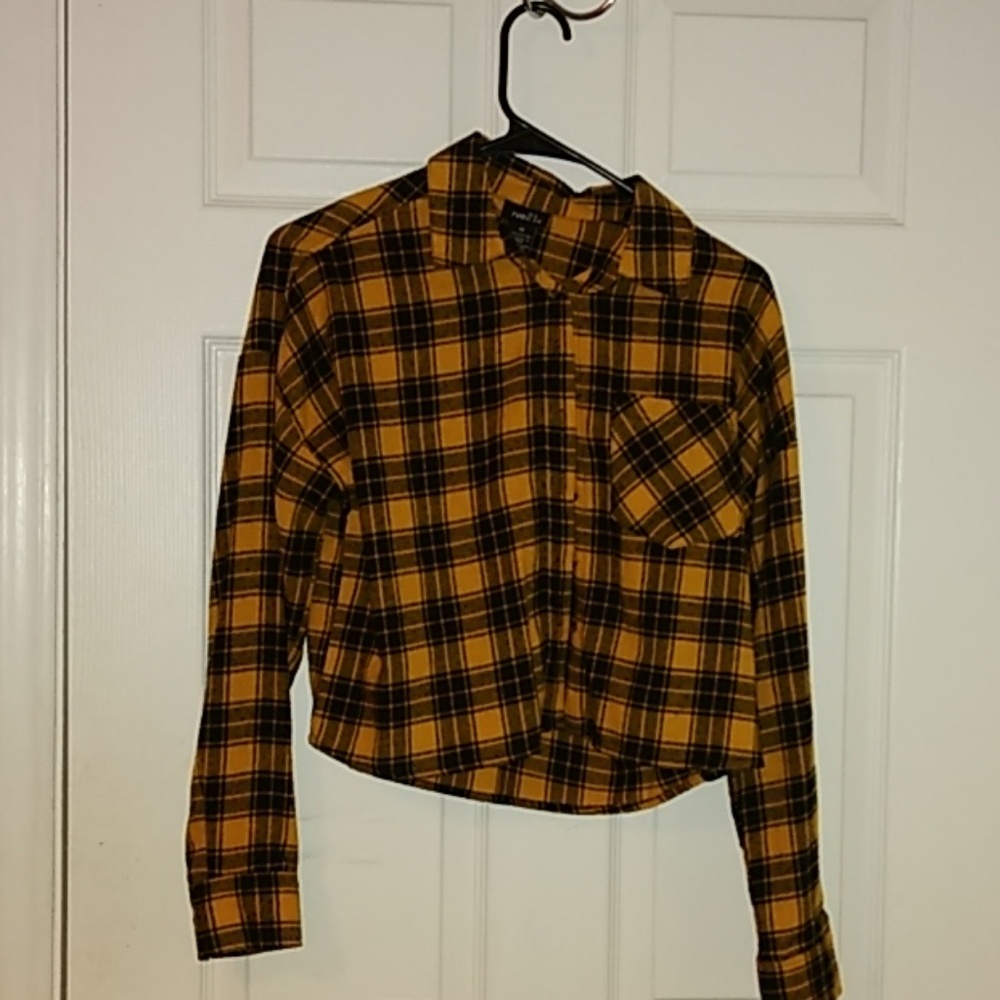 Yellow plaid cropped top